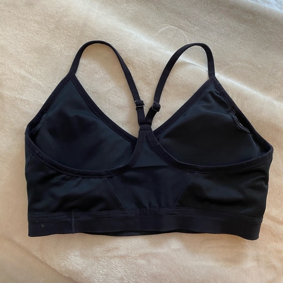 Women’s Nike Sports Bra - Picture 2 of 3